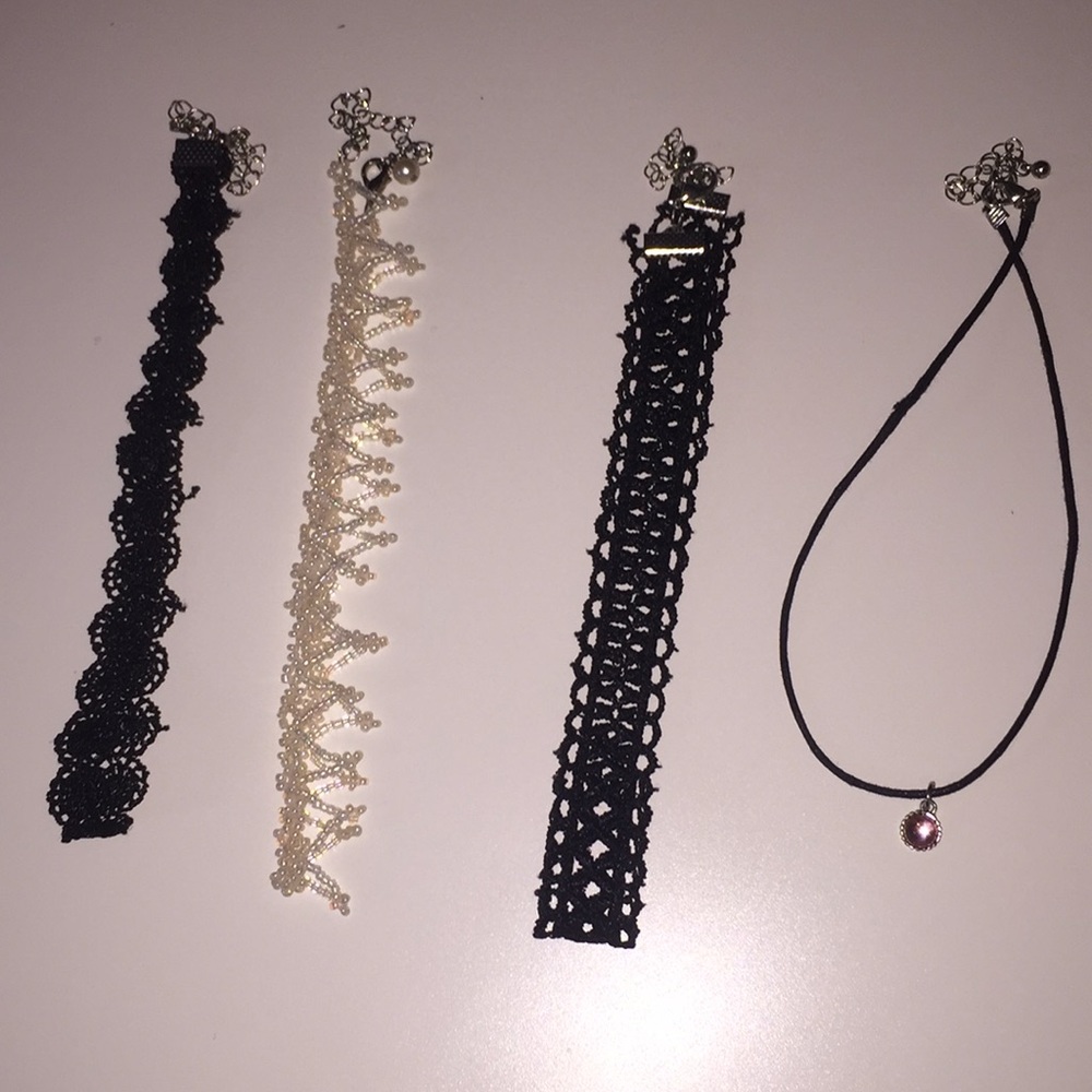 Choker Set